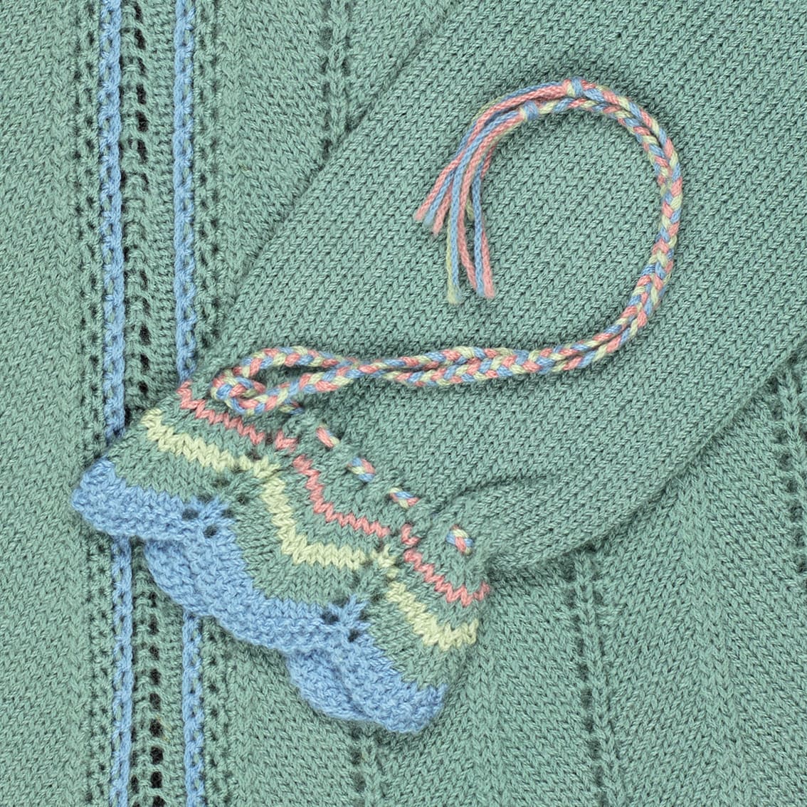 Alice Starmore Scottish Hand Knitting Yarns And Designs Jacket knitwear design by Alice Starmore