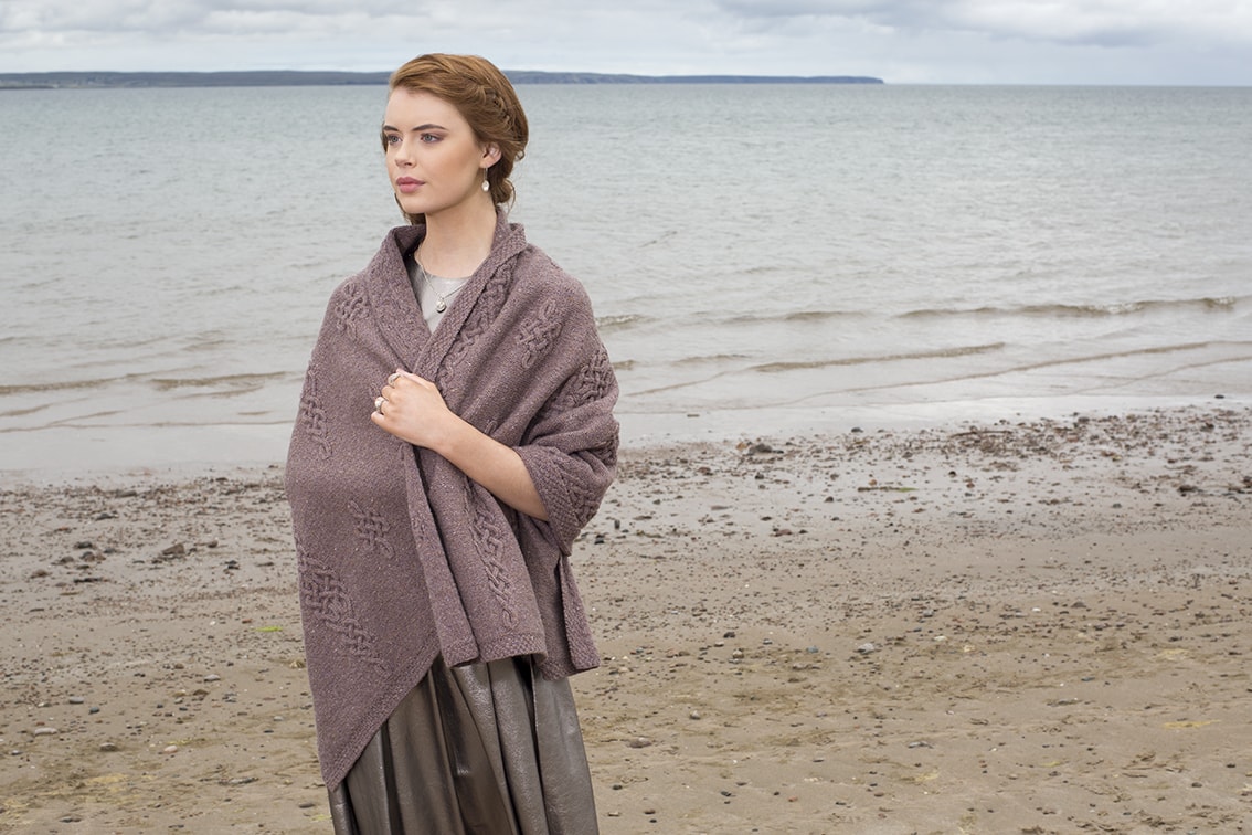 Dunadd hand knitwear design by Alice Starmore for Virtual Yarns Dunadd hand knitwear design by Alice Starmore for Virtual Yarns