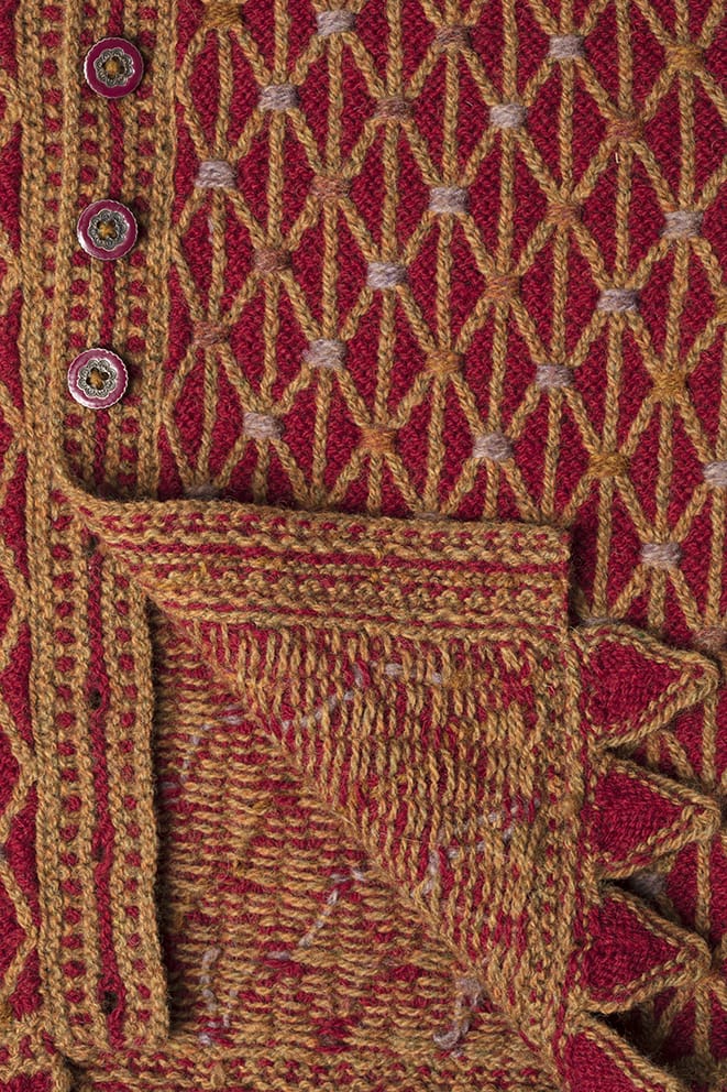 Jane Seymour hand knitwear design by Alice Starmore from the book Tudor Roses