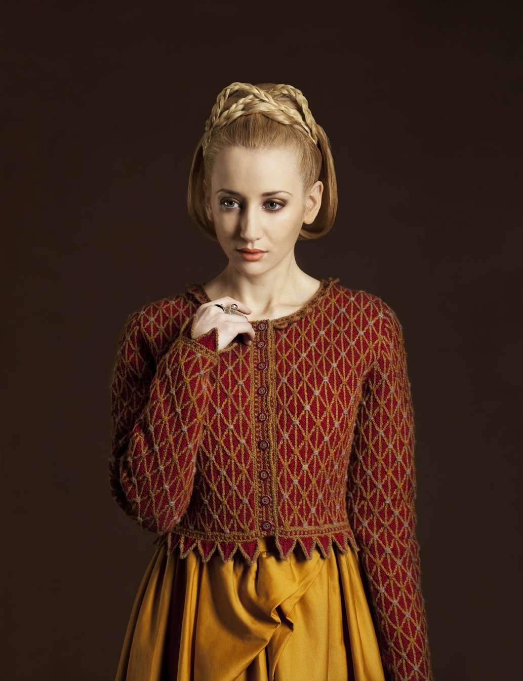 Jane Seymour hand knitwear design by Alice Starmore from the book Tudor Roses