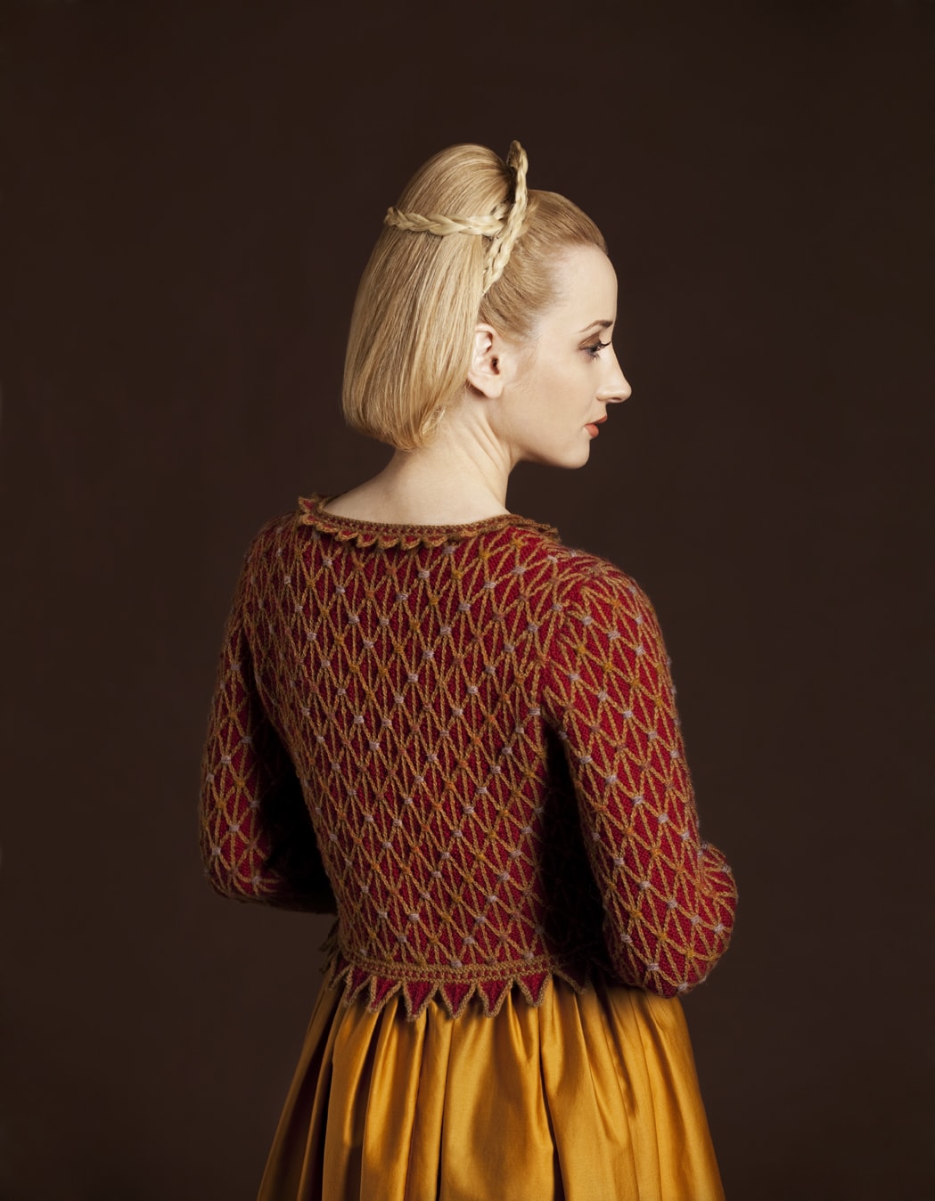 Jane Seymour hand knitwear design by Alice Starmore from the book Tudor Roses