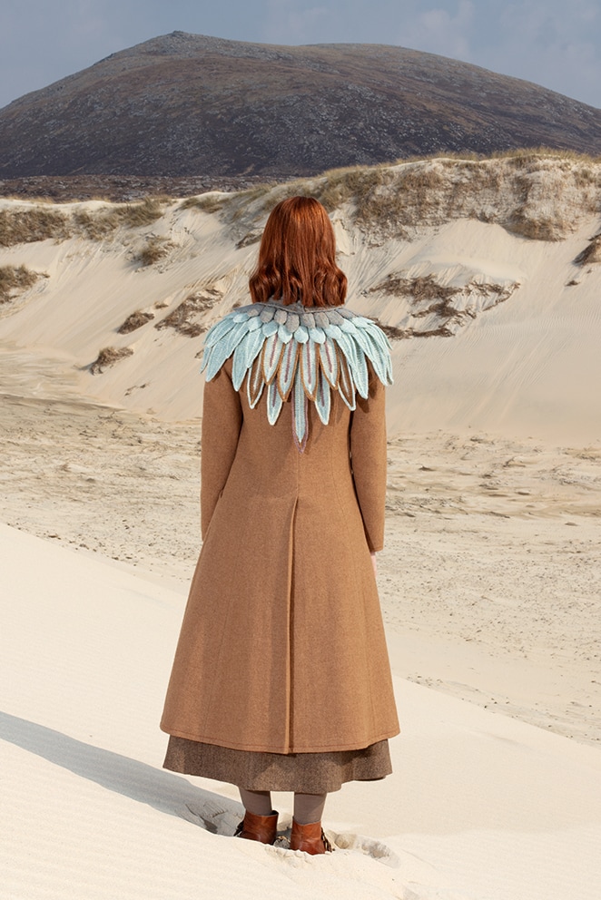 Lapwing Collar hand knitwear design by Alice Starmore for Virtual Yarns Lapwing Collar hand knitwear design by Alice Starmore for Virtual Yarns