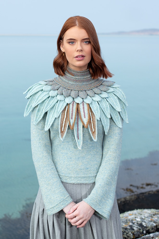 Lapwing Collar hand knitwear design by Alice Starmore for Virtual Yarns
