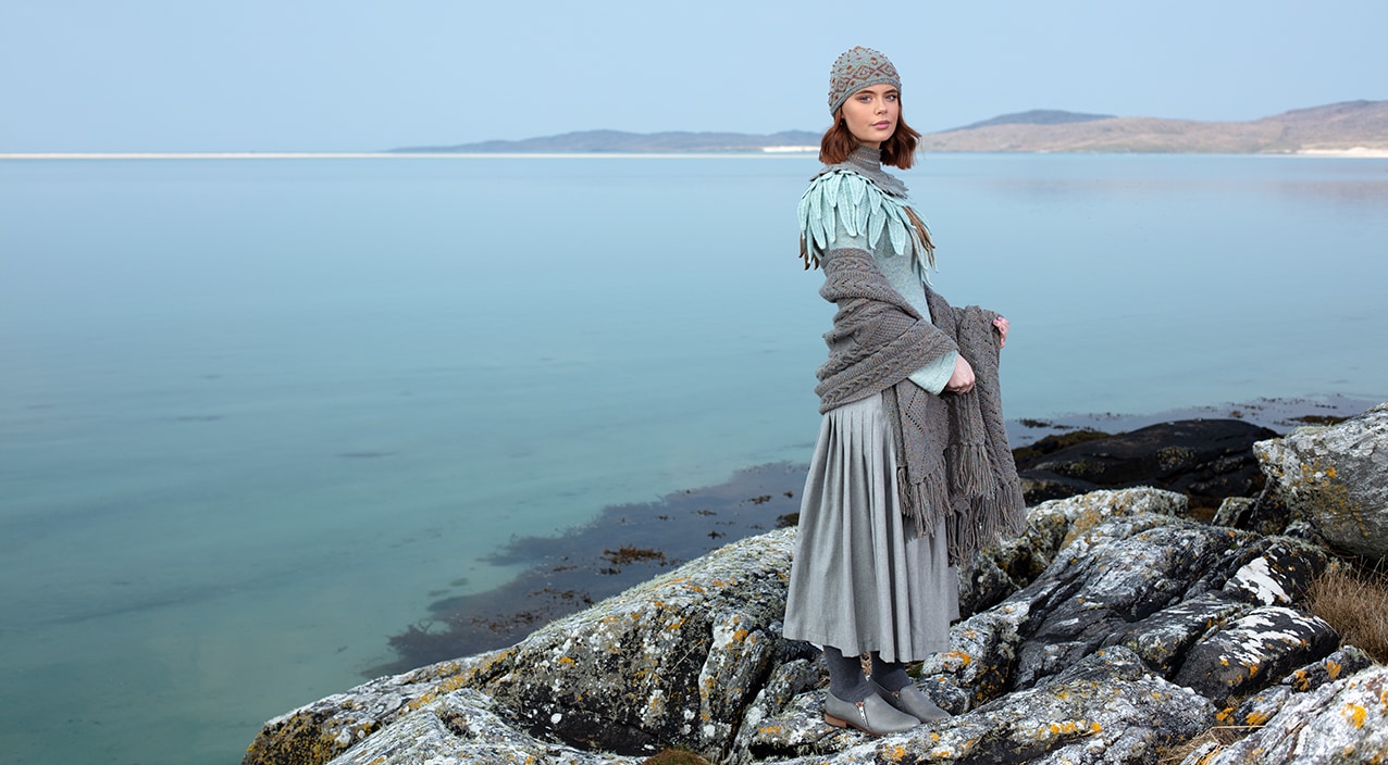 Hand knitwear design by Alice Starmore for Virtual Yarns