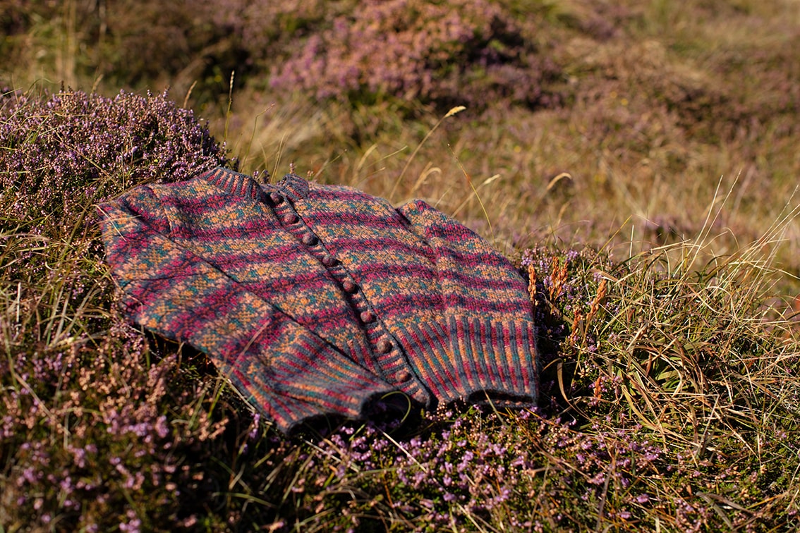 Mòinteach hand knitwear design by Alice Starmore for Virtual Yarns