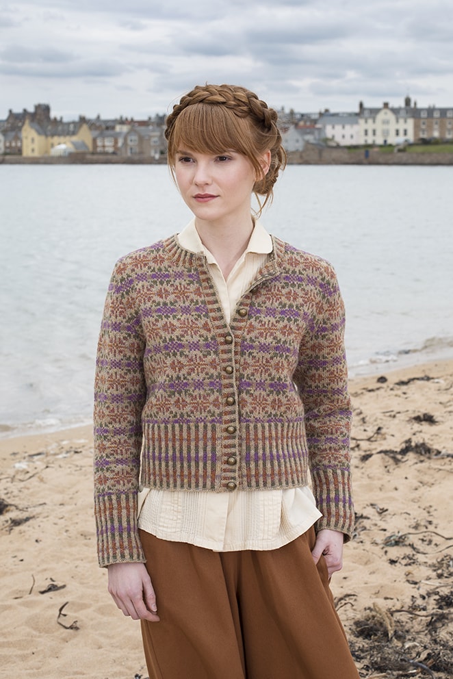 Meadowsweet hand knitwear design by Alice Starmore for Virtual Yarns