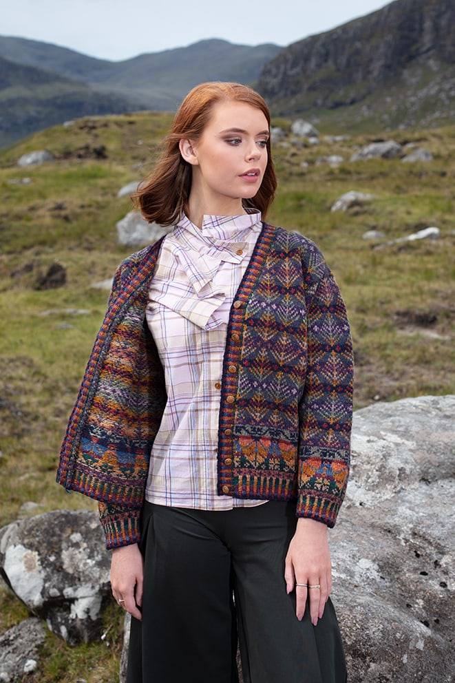 Oregon hand knitwear design by Alice Starmore from Virtual Yarns Oregon hand knitwear design by Alice Starmore from Virtual Yarns