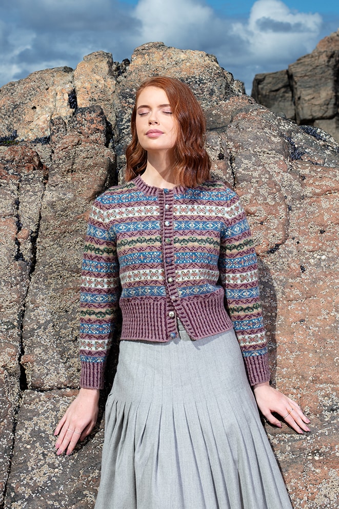 Peigi hand knitwear design by Alice Starmore for Virtual Yarns