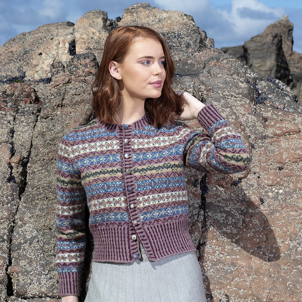 Peigi hand knitwear design by Alice Starmore for Virtual Yarns