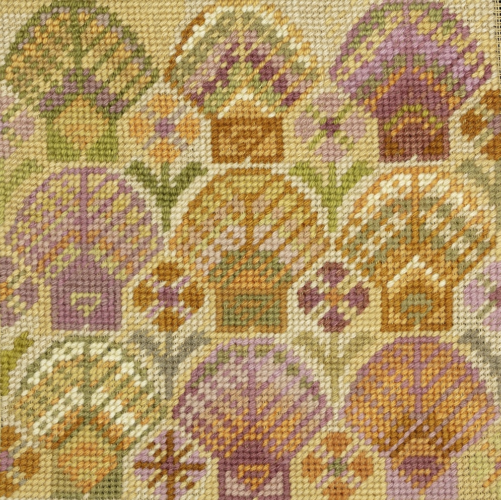 Needlepoint design by Alice Starmore from the book Charts for Colour Knitting