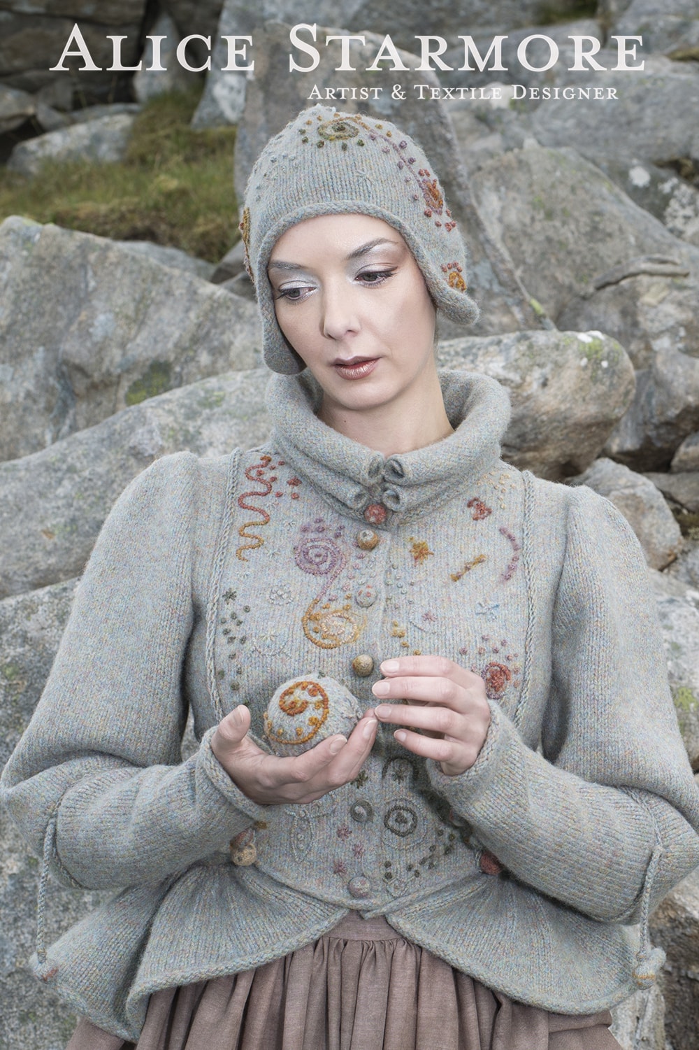 Hand knitwear design by Alice Starmore for Virtual Yarns