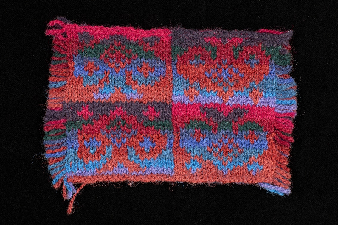 Original Hand Knitwear design swatch by Alice Starmore