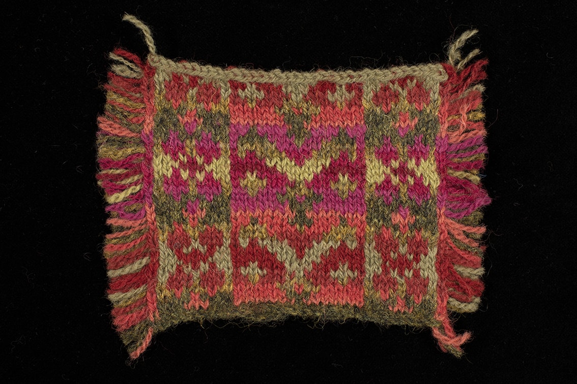 Original Hand Knitwear design swatch by Alice Starmore